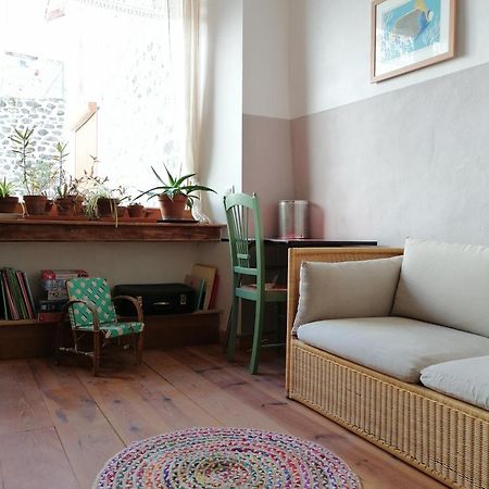 File Dans Ta Chambre ! Le Monastier sur Gazeille 部屋 写真