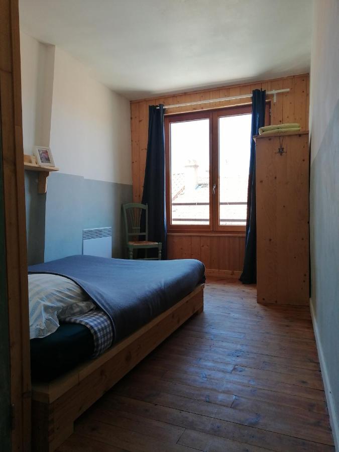 File Dans Ta Chambre ! Le Monastier sur Gazeille エクステリア 写真